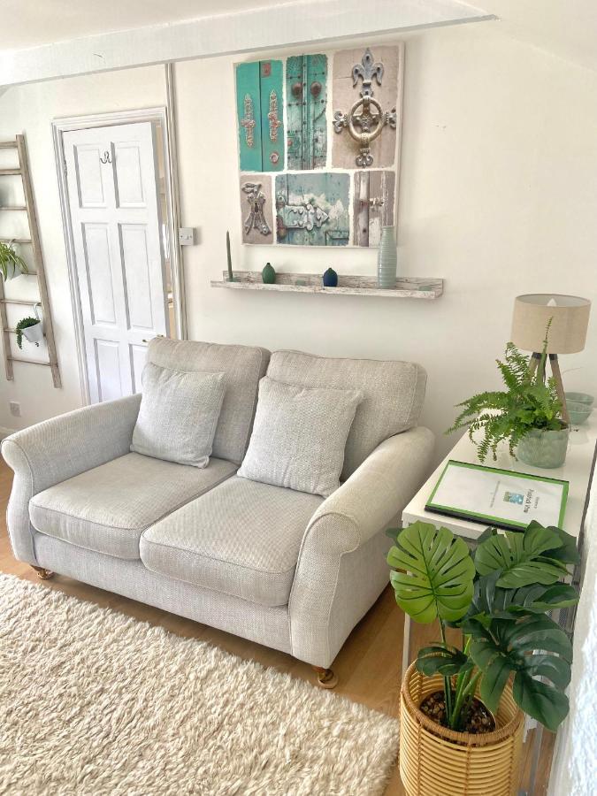 Idyllic Cornish Cottage, Superking Bed, Private Garden Dogs Welcome Truro Eksteriør bilde