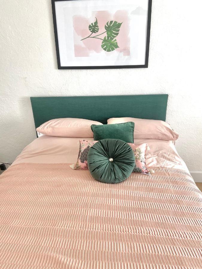 Idyllic Cornish Cottage, Superking Bed, Private Garden Dogs Welcome Truro Eksteriør bilde